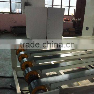 Corrugated carton box double pieces stitching machine