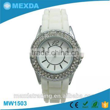 Fashion quartz movement silicone strap diamond circle lady wrist watch