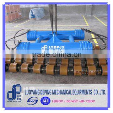 pipe layer tractors with hositing tools