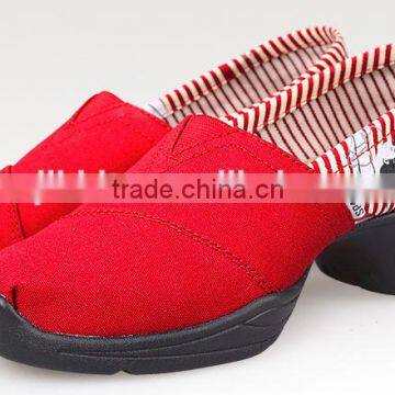 Summer breathable and flexible dance shoes with canvas