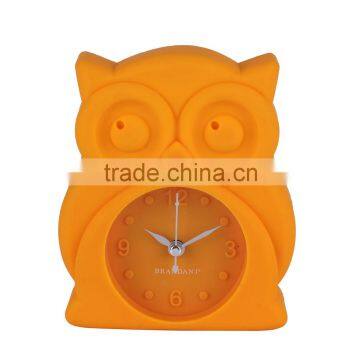 2016 Hot sale owl shape silicon clock