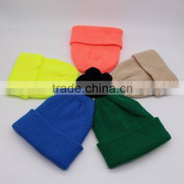 Fashion Plain Design Candy Sweet Kids Winter Hats and Caps With Top Ball photo-2