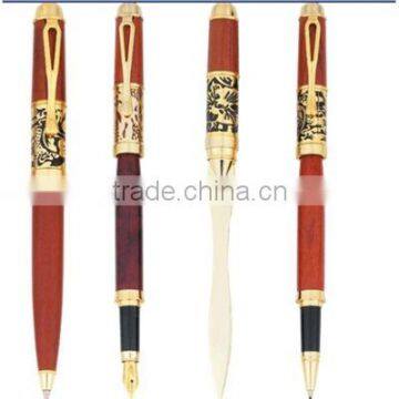 30004W Wooden pen