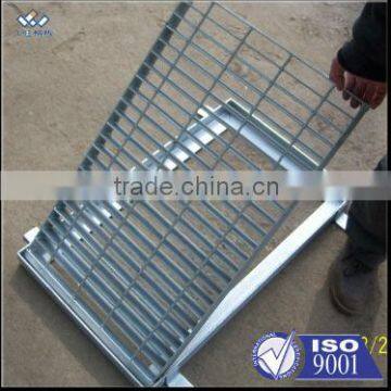 galvanized steel street trench drain (HotDip Galvazized) conduit for water passage.