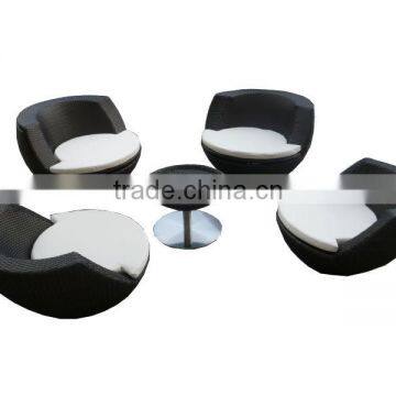 Leisure Rattan Furniture Synthetic Outdoor Patio Wicker Coffee Table and Chair photo-3