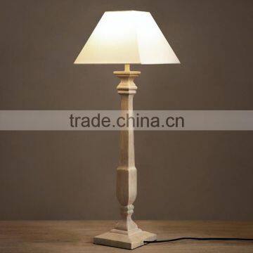 Antique French style natrual wood clolor table lamp with lampshade