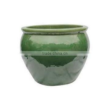 green bowl with rim,