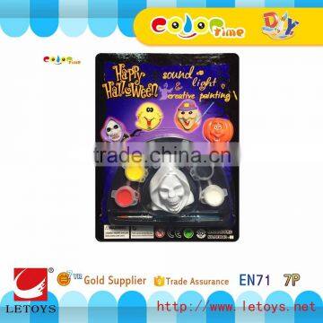 Halloween toys, free painting toy, plastic small figurines, wholesale keychain