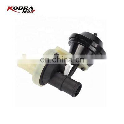 0008305784 431819809A OIL-WATER SEPARATOR CRANKCASE VENTILATION VALVE For MERCEDES-BENZ