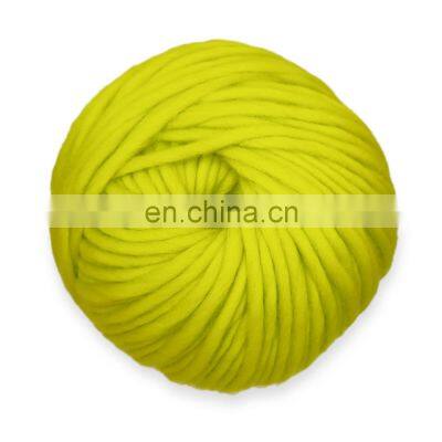 soft hand arm knitting giant tube yarn for hand knitting products like rugs 100% wool material