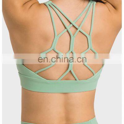 New Arrival Custom Logo Good Quality Sexy Cross Back Straps Sports Bra Women Workout Yoga Fitness Wear Bra Top Clothes