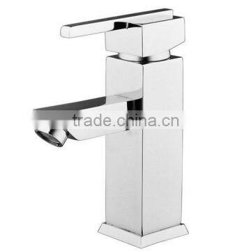 Sanitary China Washing Hand Basin Hot and Cold Tap