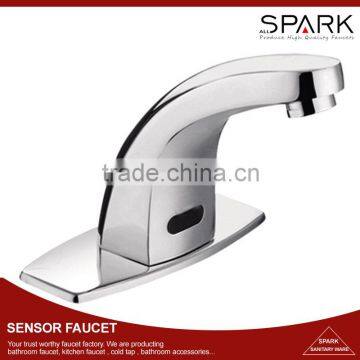 European single hole bathroom Basin automatic shut off sensor faucet