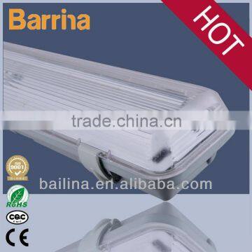 Waterproof T5 fluorescent light fixture