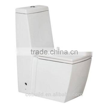 Sanitary ware floor mounted one piece toilet 4"draining hole toilet