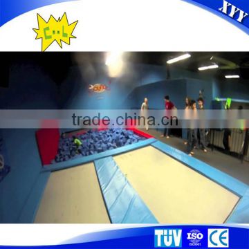 China Manufacturer Bungee Jumping Indoor Trampoline for Amusement Park