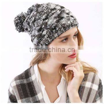 Onemore factory Custom OEM fashion lady fur bobble hat/ plain bobble hats/ knitted bobble hat