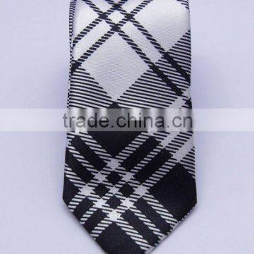 100%polyester tie