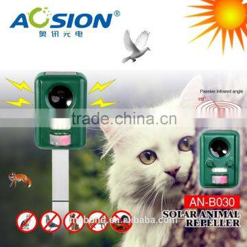 Attractive Appearance mega-sonic cat repeller and Solar power animal repeller factory