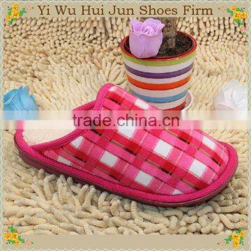 Fachion Slippers From Factory Chenille Slippers