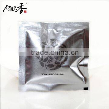 drawstring pouch for black tea bag with rose flavor