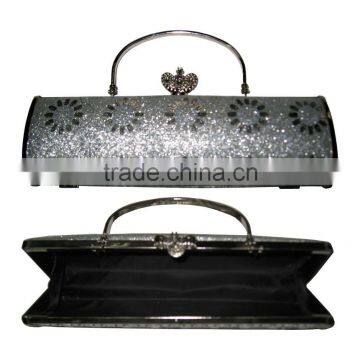 EVENING BAGS IN STYLISH DESIGN WITH HANDLE