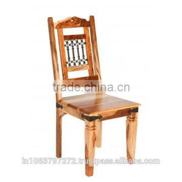 Wooden chair with antique design