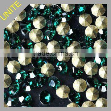 Wholesale Point Back Rhinestone Emerald