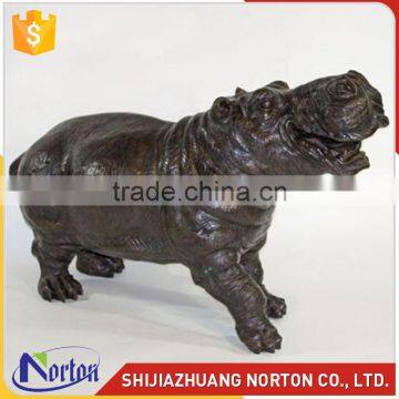 Life size black bronze hippo sculpture for river decoration NTBH-045LI