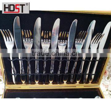 Cheap Wholesale Golden Delicate Boxes 24pcs Standard Quality Cutlery Set photo-3