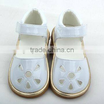 Hot Selling Skidproof Petal Squeaky Toddler Music Notes Shoes photo-5