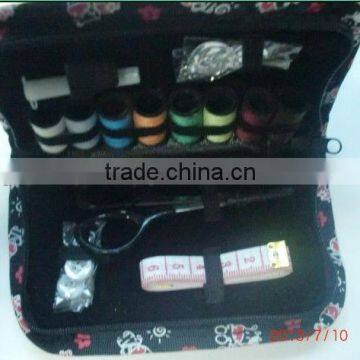 Professional Travel Sewing Kit photo-2