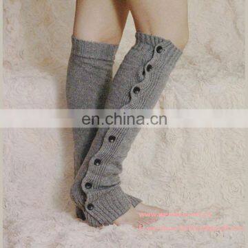 Wholesale New Stylish Knitted Women Warm Knee-high Socks