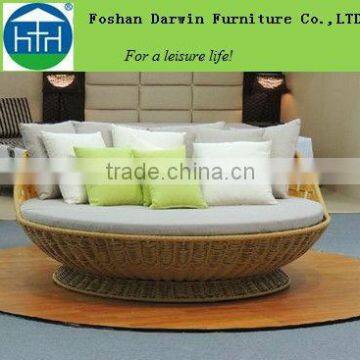 rattan daybed with canopy