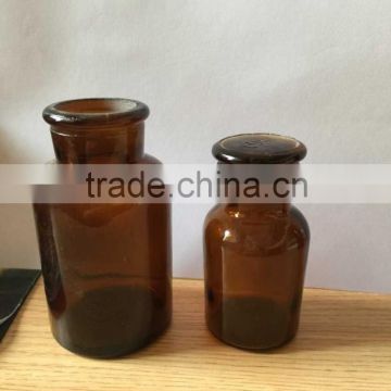 250ml Amber boston round glass Bottles with bakelite cap