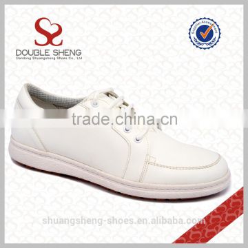 Wholesale custom made flat sole solid color men shoes sneakers