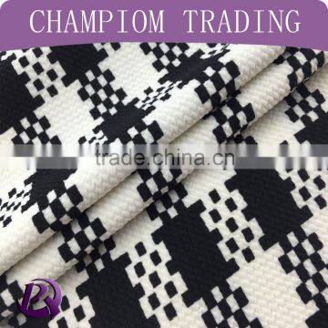 Factory wholesale price polyester printed fabric for women garment