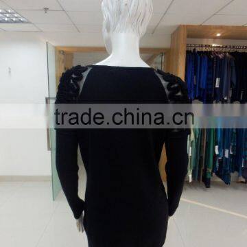 New Stylish 60%rayon 40%cotton 12gg Plain Stitch With Rose Flower Embroidery on Shoulder Knitwear Sweater photo-5