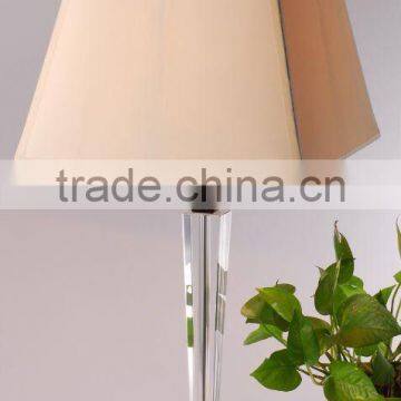 elegant crystal table lamp