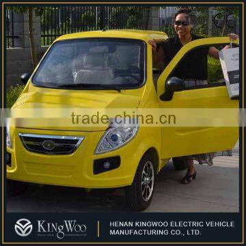 Low speed electric utility vehicle