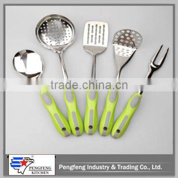 FDA high quality kitchen spatula with plastic handle