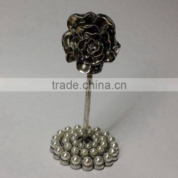 desktop pearl jewelled business card holder