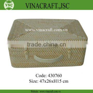 Natural rattan box for packaging