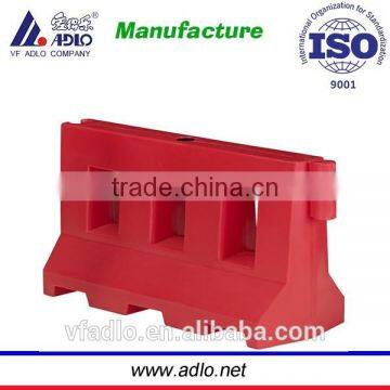 2014 hot sale red water traffic barriers road construction equipment