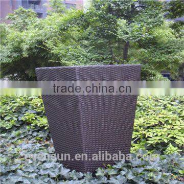 Wicker Outdoor Garden Flower Pot Set photo-2