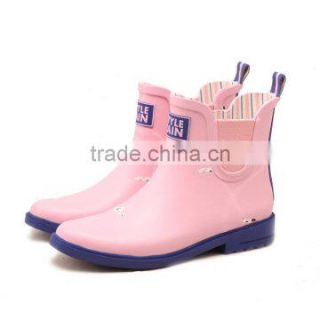 Hotsale Girls Fashion Stylish Low Height Hand Made Natural Rubber Upper Outsole Printed Chelsea Style Rain Shoes Water Boots photo-3