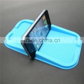 Auto Car Multi-functional Anti-slip Skidproff Mat For GPS/ MP3/ IPhone/ Cell Phone Holder