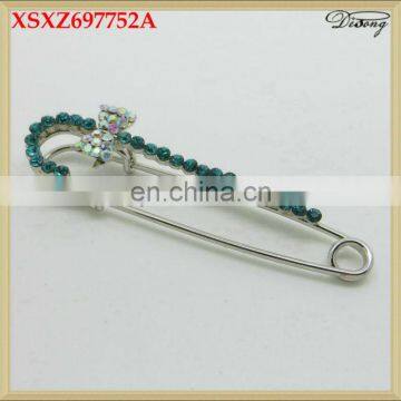 XSXZ697752 hang tag safety pin