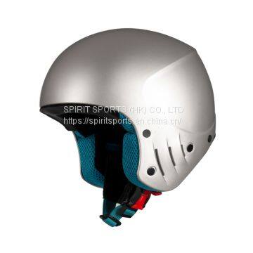 Ski helmet