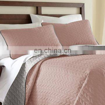 Wholesale Comforter Folded Soft Microfiber Lightweight Coverlet for All Season Fabric Microfiber Quilt photo-2